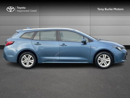 2022 Toyota Corolla - thumbnail 3