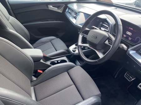 2023 Audi Q4 e-tron 40 S-Line Auto EV €34,900 thumbnail