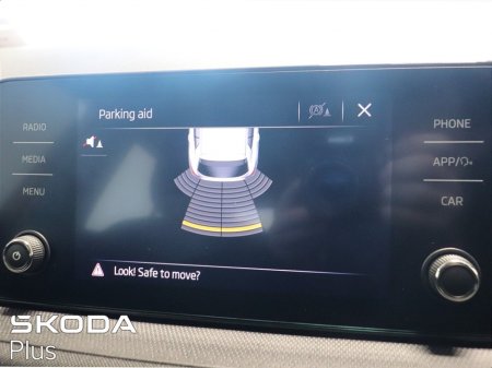 2023 Skoda Fabia 1.0 TSI 95HP STYLE €21,950 thumbnail