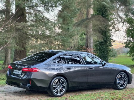 2023 BMW 5 Series G60 520i MSPORT * 3D CAMERA PACK * €44,950