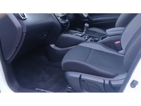 2019 Nissan Qashqai 1.5 DSL SV 5dr €15,450 thumbnail
