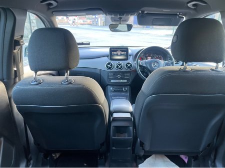 2016 Mercedes-Benz B Class B SERIES  5DR AUTOMATIC €13,750 thumbnail