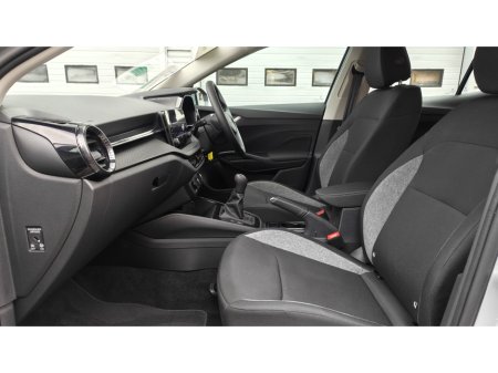 2025 Skoda Fabia ESSENCE 1.0 MPI 80BHP-AS NEW- A/C+REAR PARK ASSIST-LEATHER STEERING WHEEL €21,950 thumbnail