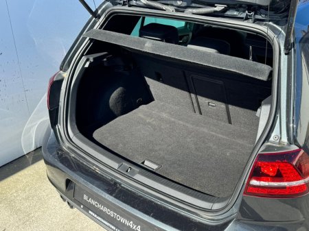 2016 Volkswagen Golf - thumbnail 14