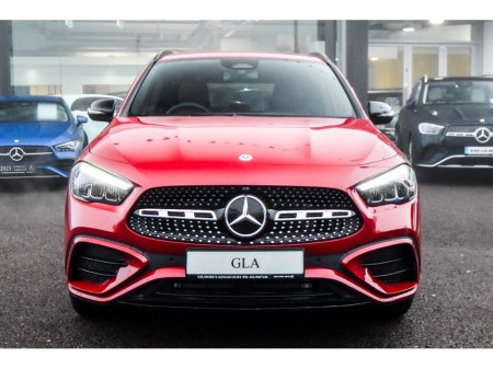 2026 Mercedes-Benz GLA Class - view 4
