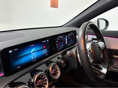 2021 Mercedes-Benz CL Class AMG LINE PREMIUM E €26,950 thumbnail