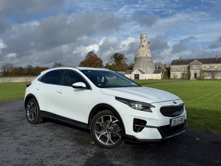 2020 Kia XCeed 1.0 K3 Petrol €14,550 thumbnail