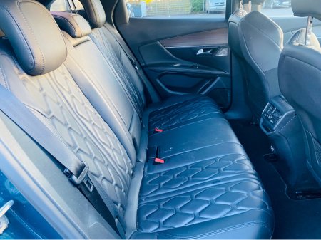 2022 Peugeot 3008 - thumbnail 23