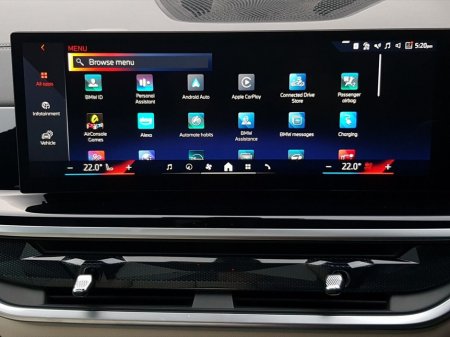 2025 BMW X5 xDrive50e M Sport thumbnail