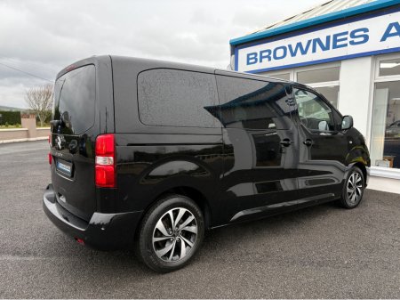 2020 Citroen SpaceTourer FEEL BLUEHDI €33,999 thumbnail