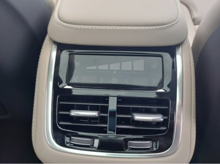 2026 Volvo XC90 - thumbnail 21