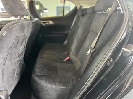 2015 Lexus CT 200 h - thumbnail 10