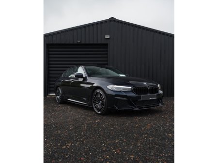 2021 BMW 5 Series - thumbnail 1