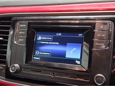 2012 Volkswagen Beetle **AUTOMATIC** €8,995 thumbnail