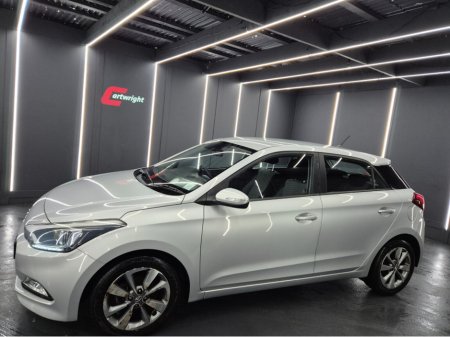 2016 Hyundai i20 - thumbnail 18