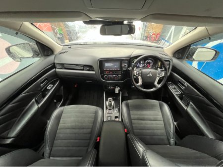2019 Mitsubishi Outlander €21950 2019 MITSUBISHI OUTLANDER PHEV ED 2.4 AUTOMATIC / CRUISE CONTROL / REVERSE CAMERA / ELECTRIC HEATED SEATS / HEATED STEERING WHEEL €21,950 thumbnail