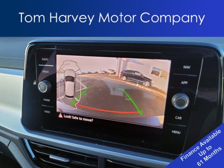 2023 Volkswagen T-Roc LIFE 2.0 TDI 116hp + RV Camera €28,950 thumbnail