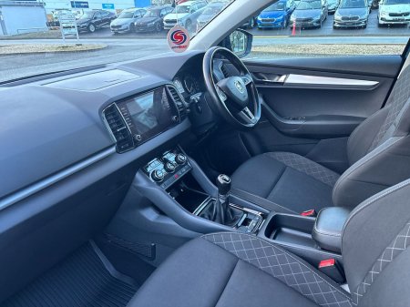 2019 Skoda Karoq 1.6TDI 115bhp Ambition €20,995 thumbnail