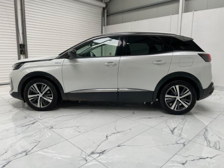 2021 Peugeot 3008 - thumbnail 6