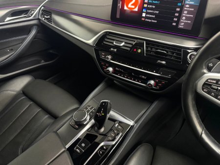 2023 BMW 5 Series - thumbnail 15