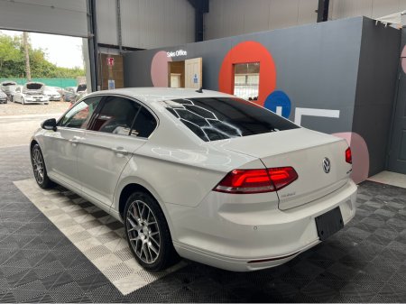 2016 Volkswagen Passat PASSAT AUTOMATIC 1.4 TSI COMFORT LINE / 34k KMs / REVERSE CAMERA , ADAPTIVE CRUISE & MORE €18,950