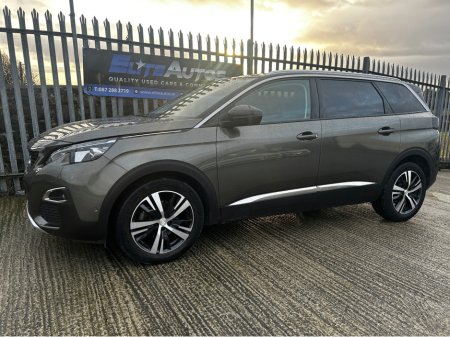 2020 Peugeot 5008 7 seater automatic sunroof high spec €29,995 thumbnail