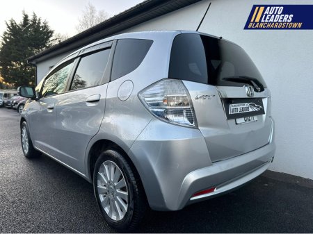 2012 Honda Fit 1.3 CVT HYBRID 88 BHP AUTO €5,450 thumbnail