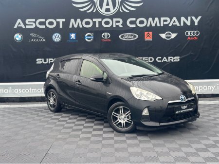 2014 Toyota Aqua Hybrid