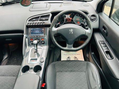 2014 Peugeot 3008 - thumbnail 11