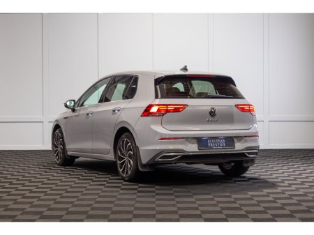 2023 Volkswagen Golf 2.0 TDI 115HP Style €28,450 thumbnail