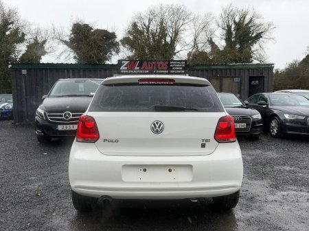 2012 Volkswagen Polo - thumbnail 8
