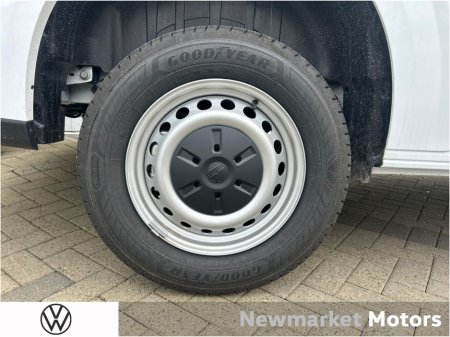 2026 Volkswagen Transporter - photo 2