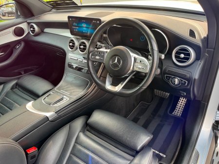 2021 Mercedes-Benz GLC Class 300DE AMG LINE PREMIUM 4MATIC €39,995 thumbnail