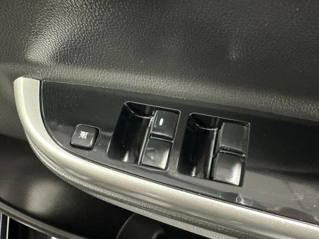 2020 Mitsubishi L200 2.3 Warrior Automatic €24,500 thumbnail