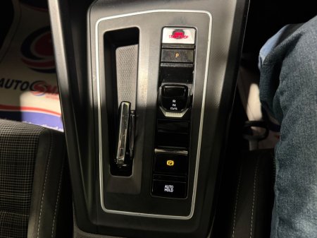 2022 Volkswagen Golf - thumbnail 22