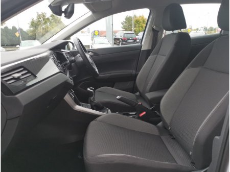 2024 Volkswagen Polo Life 1.0 TSI 95HP *REARVIEW CAMERA, APP CONNECT, FINANCE AVAILABLE* €22,995