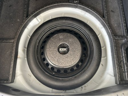 2016 Ford Focus - thumbnail 24