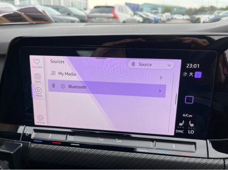 2022 Volkswagen Golf - thumbnail 19