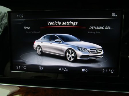 2017 Mercedes-Benz E Class E 220 d D Avantgarde 4DR Auto €15,950 thumbnail