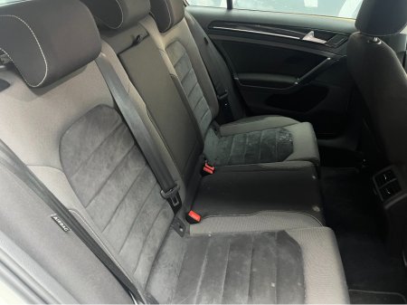 2015 Volkswagen Golf - thumbnail 11