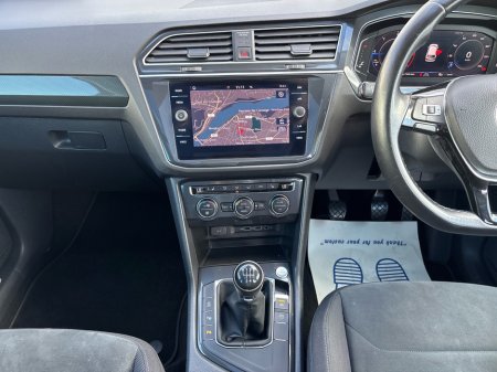 2019 Volkswagen Tiguan - thumbnail 10