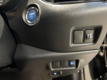 2023 Toyota C-HR HYBRID SPORT 4DR AUTO €30,450 thumbnail