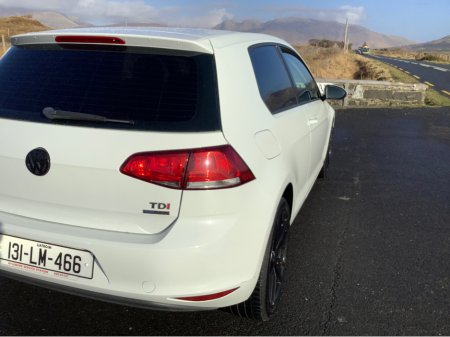 2013 Volkswagen Golf 1.6 TDI S BLUEMOTION 105PS 3DR €7,950 thumbnail