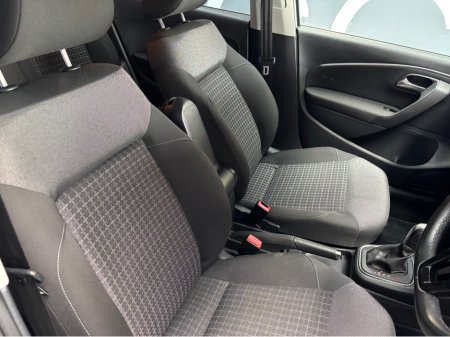 2016 Volkswagen Polo - thumbnail 10