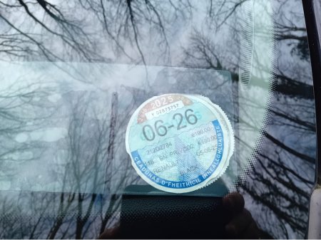 2021 Renault Clio - thumbnail 16