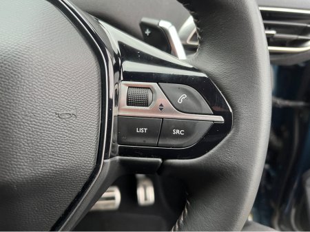 2024 Peugeot 3008 ACTIVE AUTOMATIC PETROL PLUG-IN HYBRID 1.6 //REVERSE CAMERA// €31,950 thumbnail