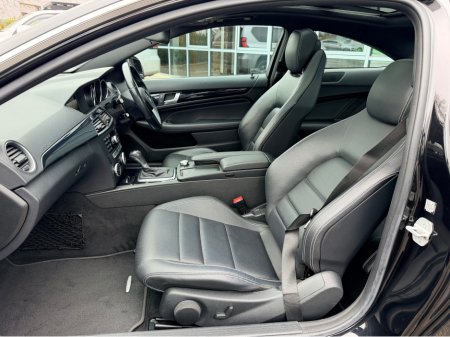 2014 Mercedes-Benz C Class - thumbnail 10