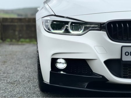 2017 BMW 3 Series ALPINE WHITE 318D MSPORT AUTO €17,950 thumbnail