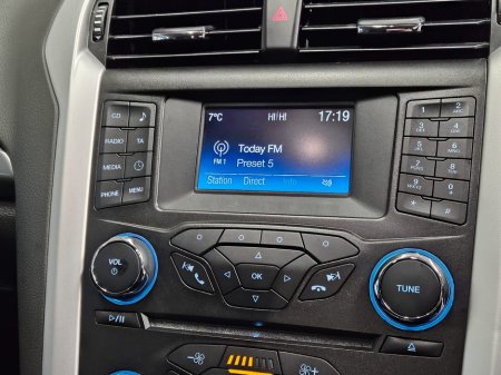 2019 Ford Mondeo 2.0TDCi 150PS Zetec €14,950 thumbnail