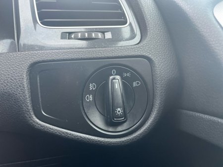 2019 Volkswagen Golf 1.0 MPI 85HP Trendline €17,995 thumbnail